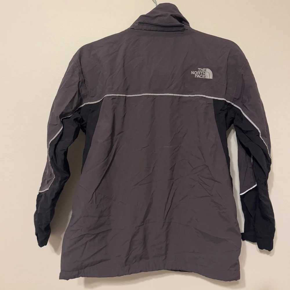 The North Face Boy’s Hyvent Jacket Size Large Gray